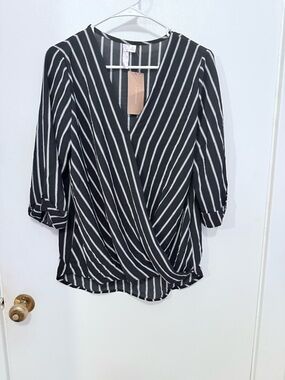 Francesca's Black & White Striped Surplice Blouse 3/4 Sleeve SZ Large NWT